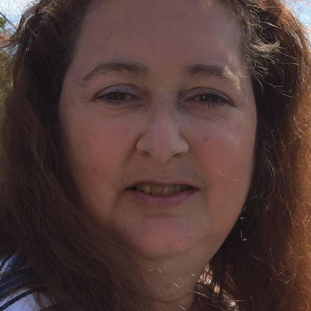 Meet your Posher, Traci